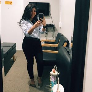 Meet your Posher, Annabel